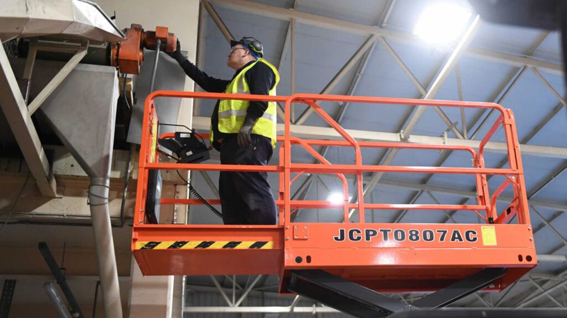 working-at-height1-1024x576.jpg (1)